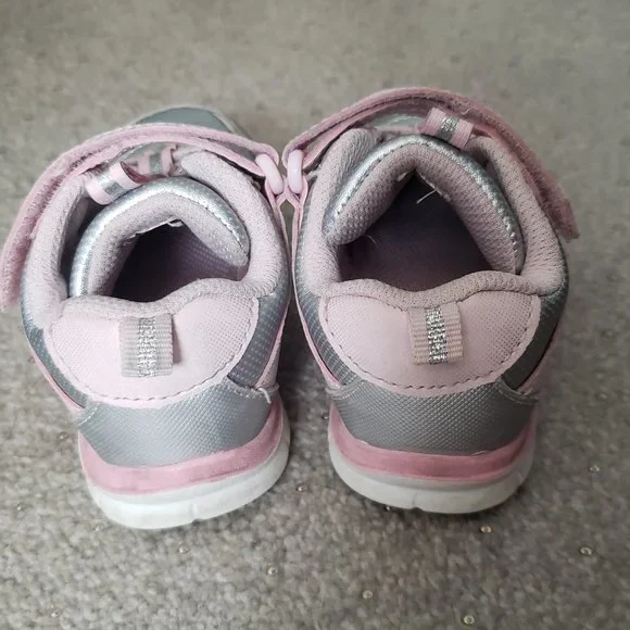 Cute Pink Sneakers sz 5 - Picture 11 of 13